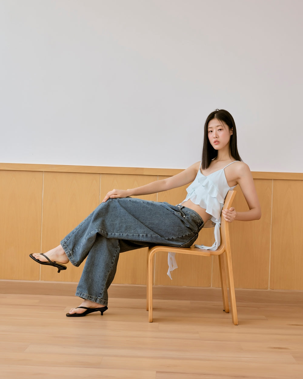 mid washed balloon denim pants